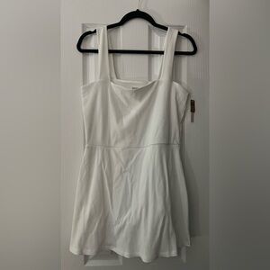 PINK Victorias Secret White Exercise Dress XL NWT, built in shorts